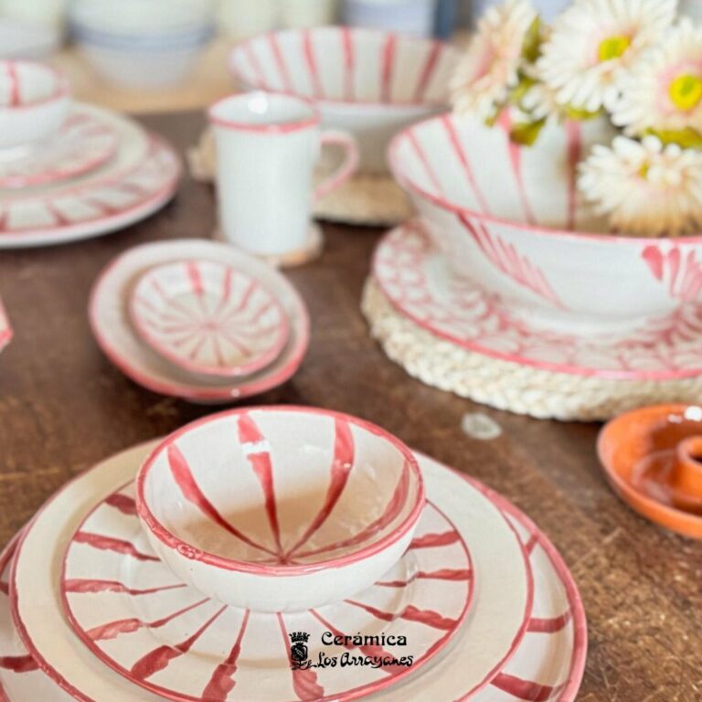 Instagram post from ceramicalosarrayanes. This post is in position 4.